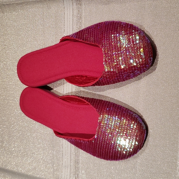Capelli of New York Shoes - Capelli New York NEW Sequined Mules Slippers Slip-On Women's 6 Magenta Red NWOT